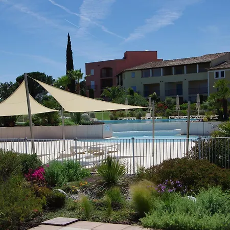Domaine Du Golf De 빌라